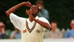 Courtney walsh